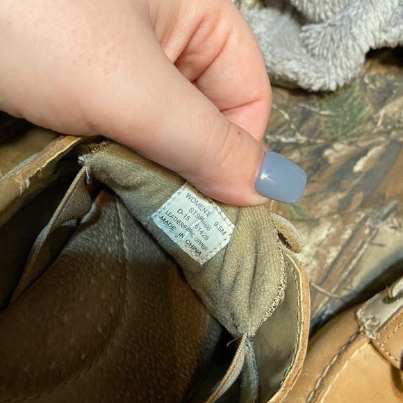 Sperry’s - Picture 2 of 2